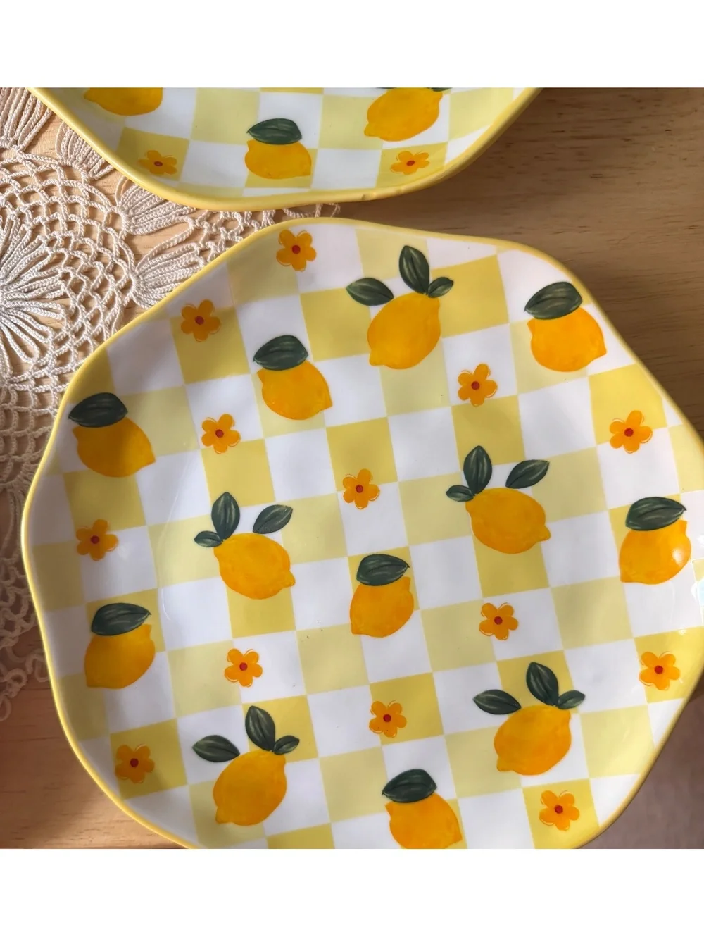 Set of 4 Lemon Pattern Dessert Plates